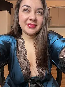 Lovynna online show from 02/16/26, 09:56