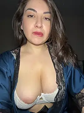 Lovynna online show from 05/03/26, 07:06