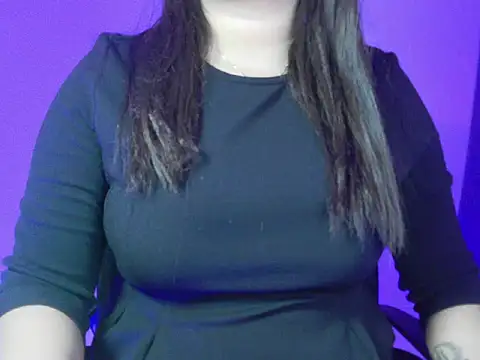 Saira Hotty online show from 11/29/25, 03:12