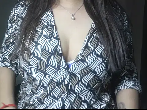 Saira Hotty online show from 12/03/25, 07:52