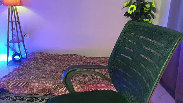 Saira Hotty online show from 04/10/26, 07:15