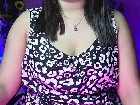 Saira Hotty online show from 02/13/26, 03:39