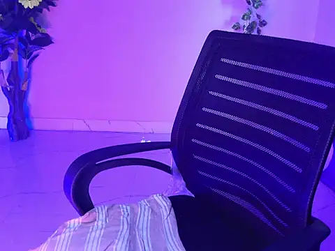 Saira Hotty online show from 03/14/26, 05:02