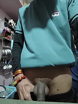 Ritik143jhil online show from 12/05/25, 10:25