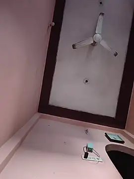 Ritik143jhil online show from 01/15/26, 09:56