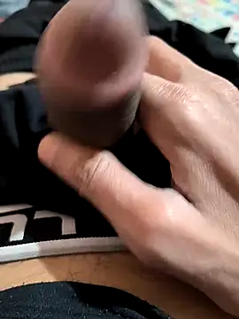 Ritik143jhil online show from 11/16/25, 01:05