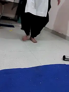 Asha devi90 online show from 02/24/26, 08:15