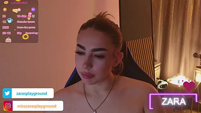 ZarasPlayground online show from 04/15/26, 06:23