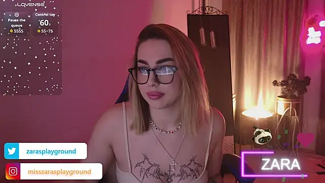 Snapshot of ZarasPlayground chatting on 05/06/26, 05:17 ZarasPlayground online show from 05/06/26, 05:17