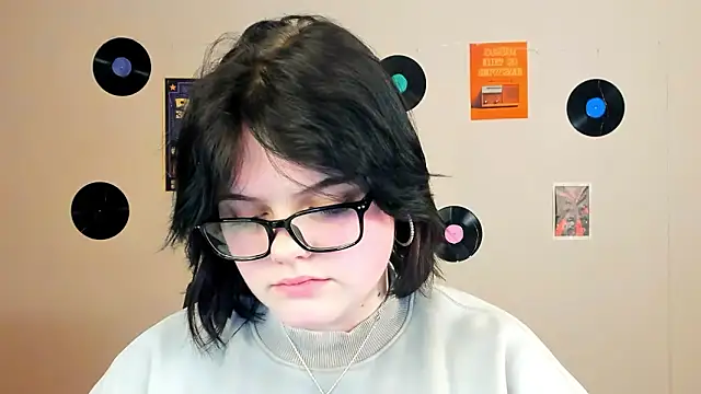 lika pop online show from 02/03/26, 07:52