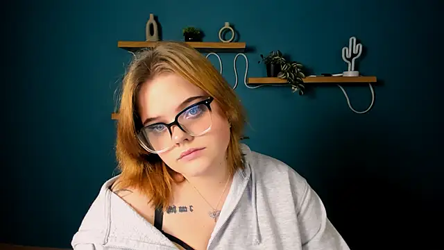 lika pop online show from 11/24/25, 07:36