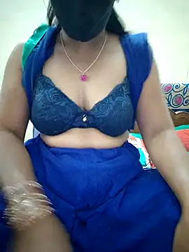 mahalaxmi teluguammai online show from 12/17/25, 04:06