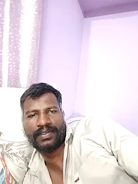Snapshot of Paramkeerthi chatting on 05/29/26, 01:17 Paramkeerthi online show from 05/29/26, 01:17