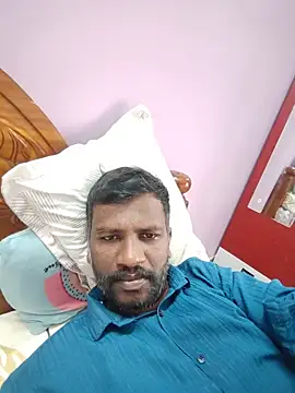 Snapshot of Paramkeerthi chatting on 07/05/26, 11:28 Paramkeerthi online show from 07/05/26, 11:28