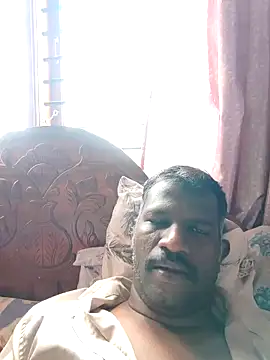 Snapshot of Paramkeerthi chatting on 05/18/26, 04:40 Paramkeerthi online show from 05/18/26, 04:40