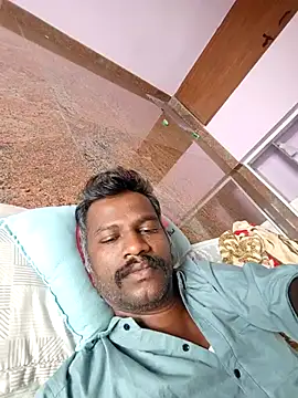 Snapshot of Paramkeerthi chatting on 06/07/26, 04:50 Paramkeerthi online show from 06/07/26, 04:50