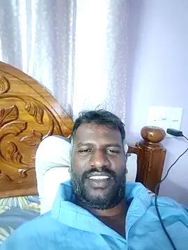Snapshot of Paramkeerthi chatting on 05/08/26, 01:59 Paramkeerthi online show from 05/08/26, 01:59