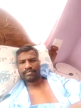 Snapshot of Paramkeerthi chatting on 05/21/26, 04:10 Paramkeerthi online show from 05/21/26, 04:10