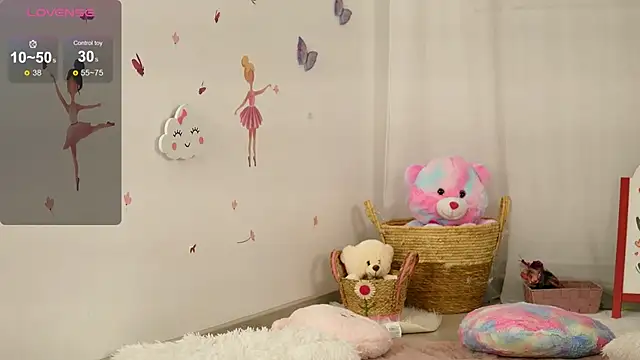 SkyEyesLuna online show from 04/01/26, 03:19