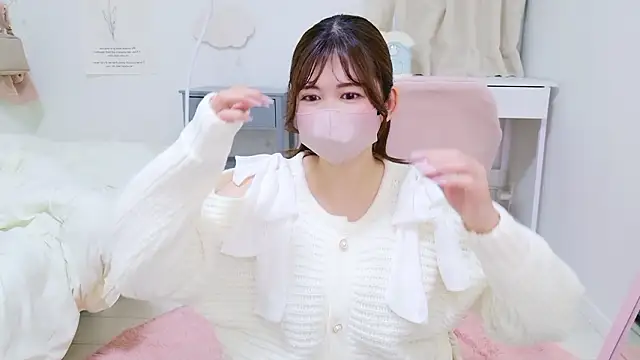 Ha chan online show from 12/17/25, 09:03