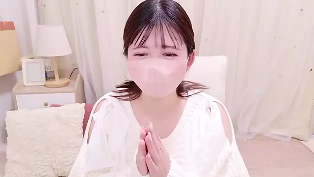 Snapshot of Ha_chan chatting on 01/17/26, 11:30 Ha chan online show from 01/17/26, 11:30