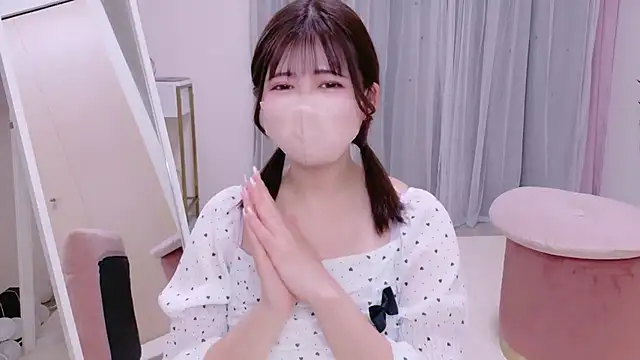 Snapshot of Ha_chan chatting on 03/03/26, 08:32 Ha chan online show from 03/03/26, 08:32