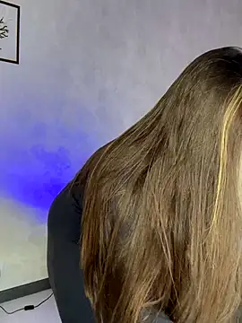 Melody sol online show from 01/06/26, 03:21