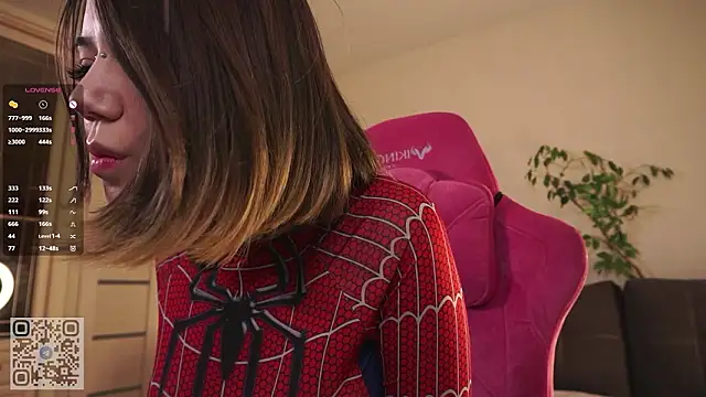 RoxannaCarver online show from 03/13/26, 05:23