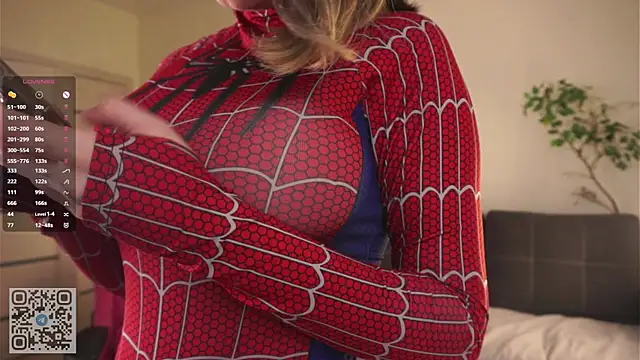 RoxannaCarver online show from 04/05/26, 05:03