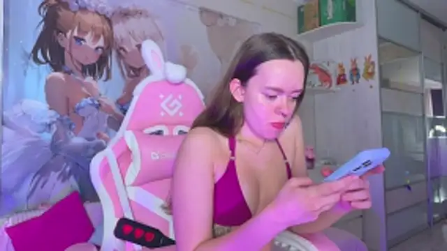CheekySashaCharm online show from 05/11/26, 06:37