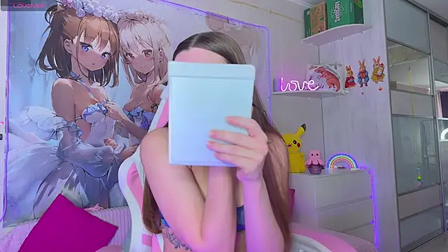 CheekySashaCharm online show from 05/03/26, 06:40