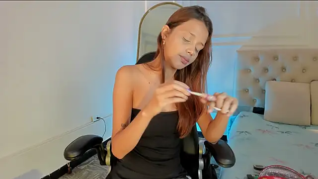 nicolvibes 212 online show from 02/21/26, 09:28