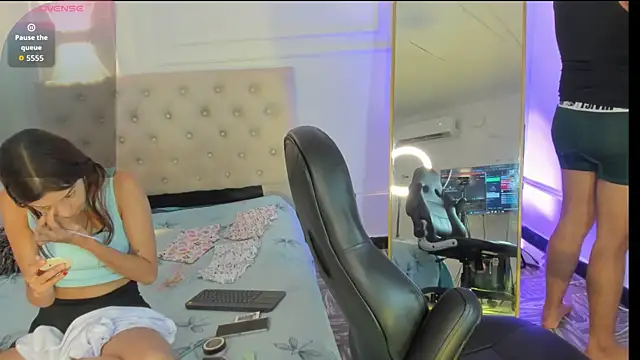 nicolvibes 212 online show from 02/26/26, 10:21