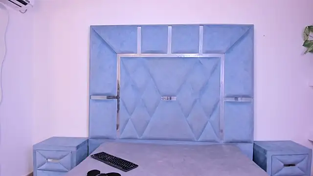 Snapshot of Kymasm chatting on 02/13/26, 12:49 Kymasm online show from 02/13/26, 12:49