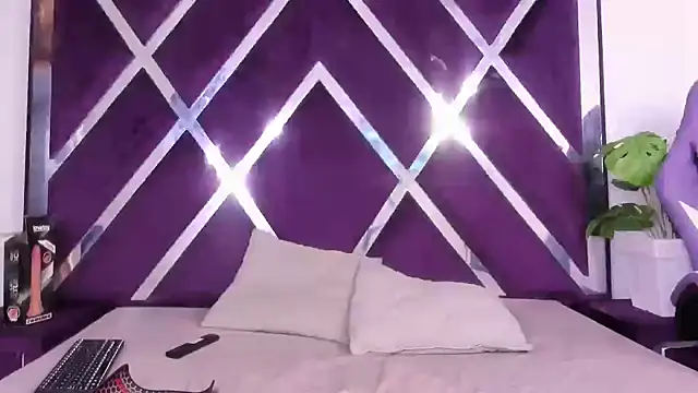 Snapshot of Kymasm chatting on 02/07/26, 12:46 Kymasm online show from 02/07/26, 12:46