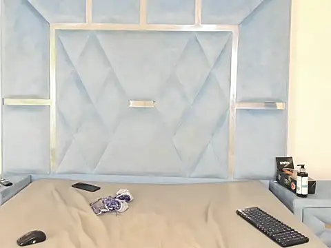 Snapshot of Kymasm chatting on 01/10/26, 01:17 Kymasm online show from 01/10/26, 01:17