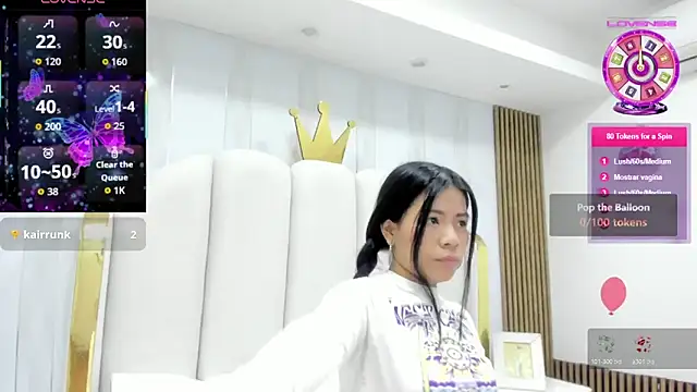 roxyflame  online show from 04/22/26, 11:28