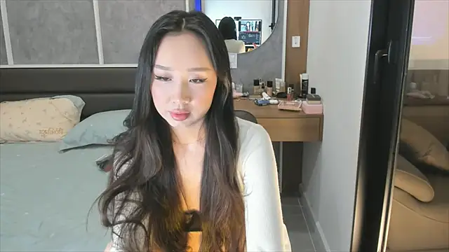 notyoursammy online show from 12/17/25, 04:28