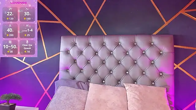 GabrielaSuarez  online show from 03/20/26, 07:48