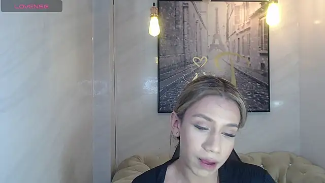 Evy Luxx v online show from 06/04/26, 03:11