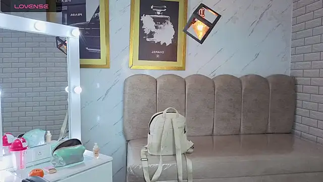 Evy Luxx v online show from 02/27/26, 08:19