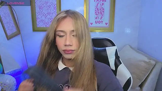 Evy Luxx v online show from 03/19/26, 03:50