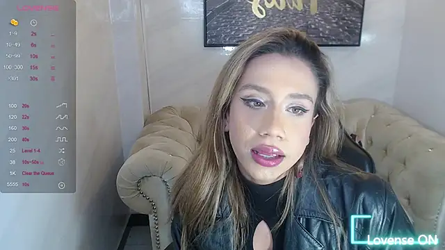 Evy Luxx v online show from 05/15/26, 03:48