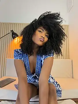 vanestraus online show from 03/12/26, 08:24