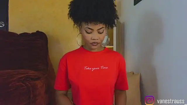 vanestraus online show from 11/25/25, 08:42