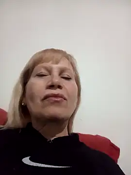 Snapshot of SexyMilf1211 chatting on 05/08/26, 08:56 SexyMilf1211 online show from 05/08/26, 08:56