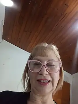 SexyMilf1211 online show from 07/29/26, 12:04