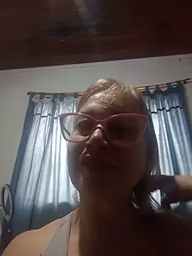 SexyMilf1211 online show from 06/13/26, 03:54