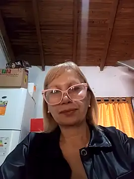 SexyMilf1211 online show from 03/20/26, 03:57