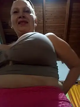 SexyMilf1211 online show from 04/01/26, 03:09